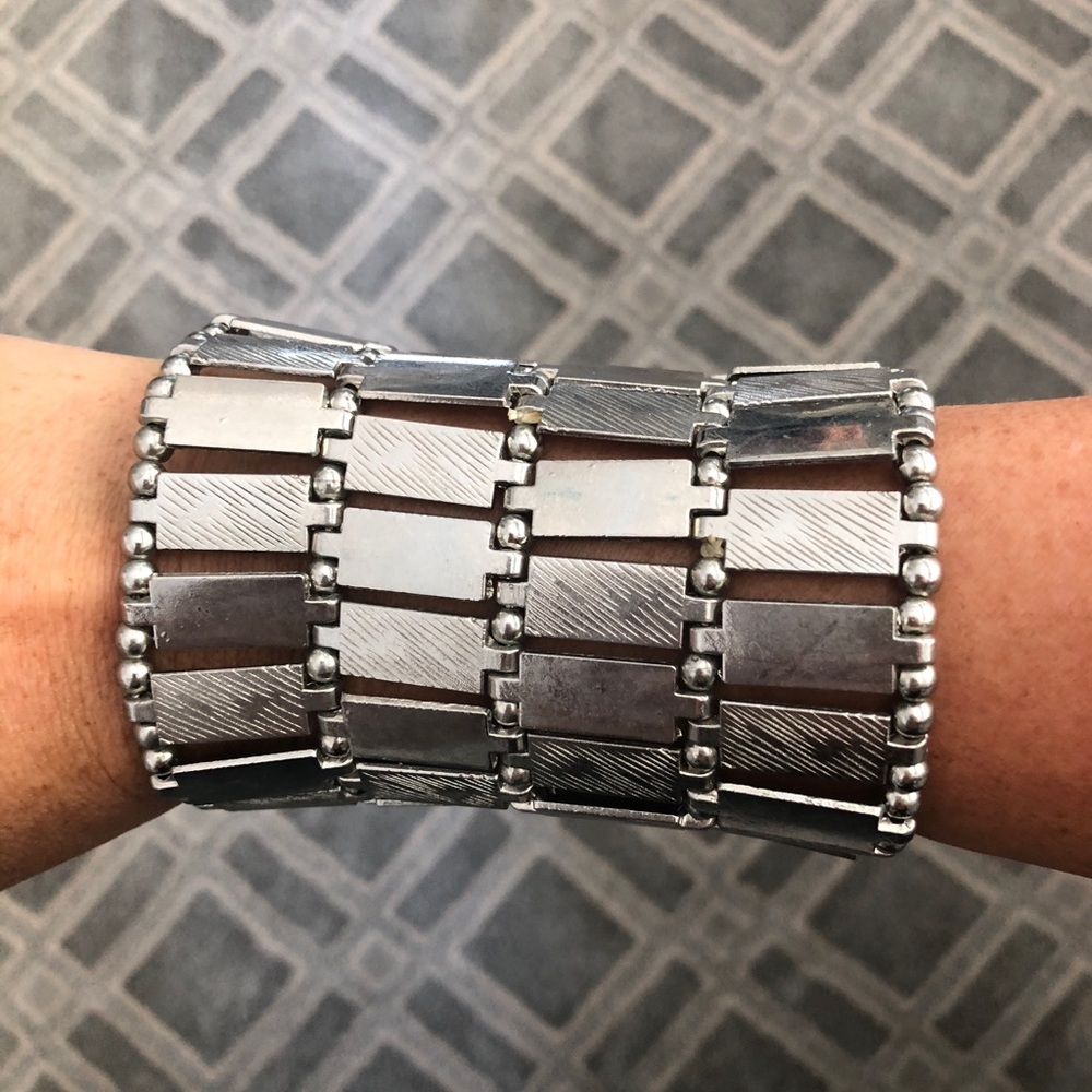 Costume style silver cuff
